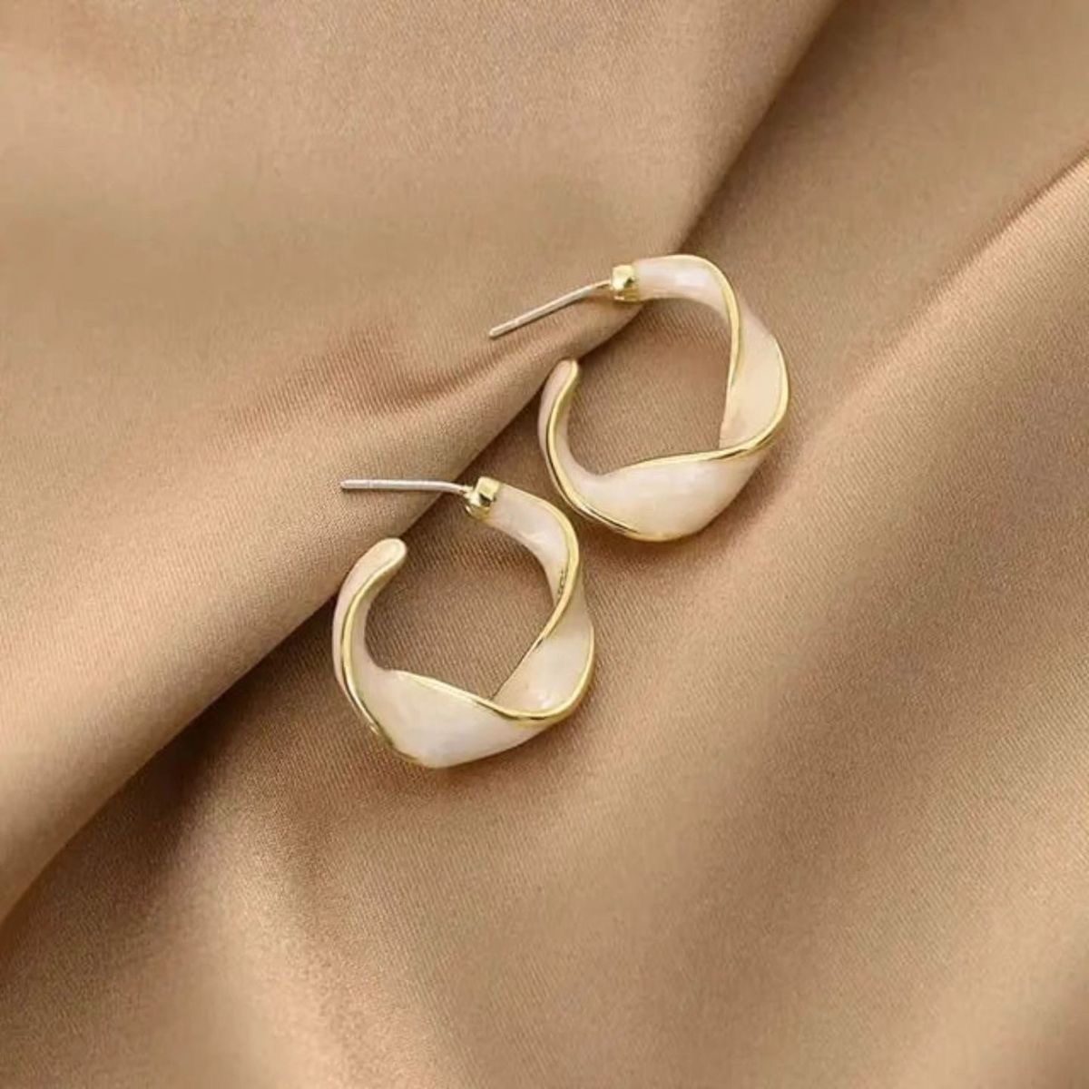 Twisted Hoop Earrings